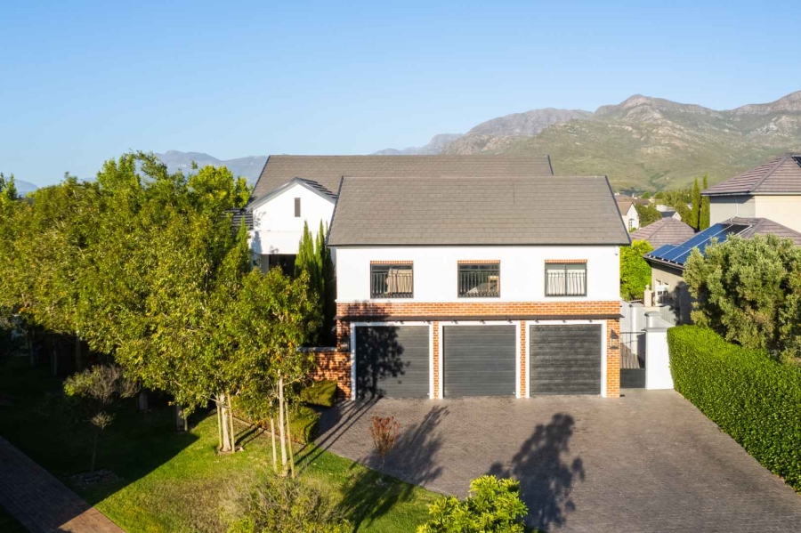 4 Bedroom Property for Sale in Val De Vie Estate Western Cape